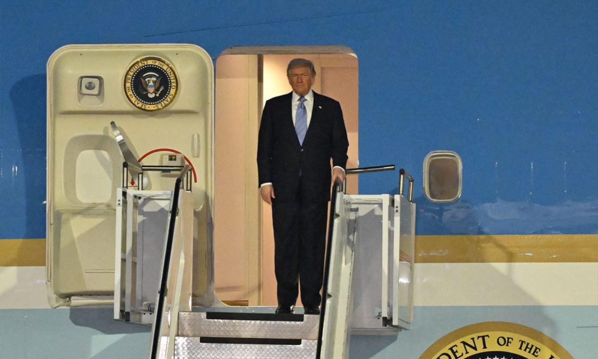 Donald Trump touches down in Beijing ahead of high‑stakes talks 