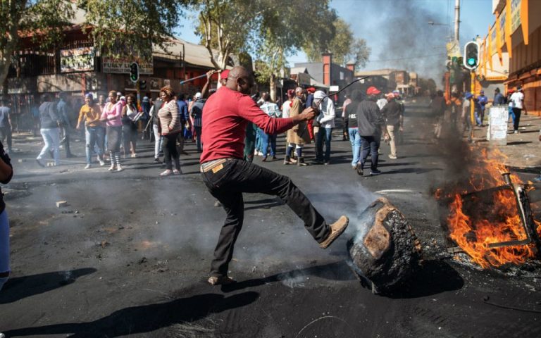 Mozambique organises mass repatriation following attacks in South Africa