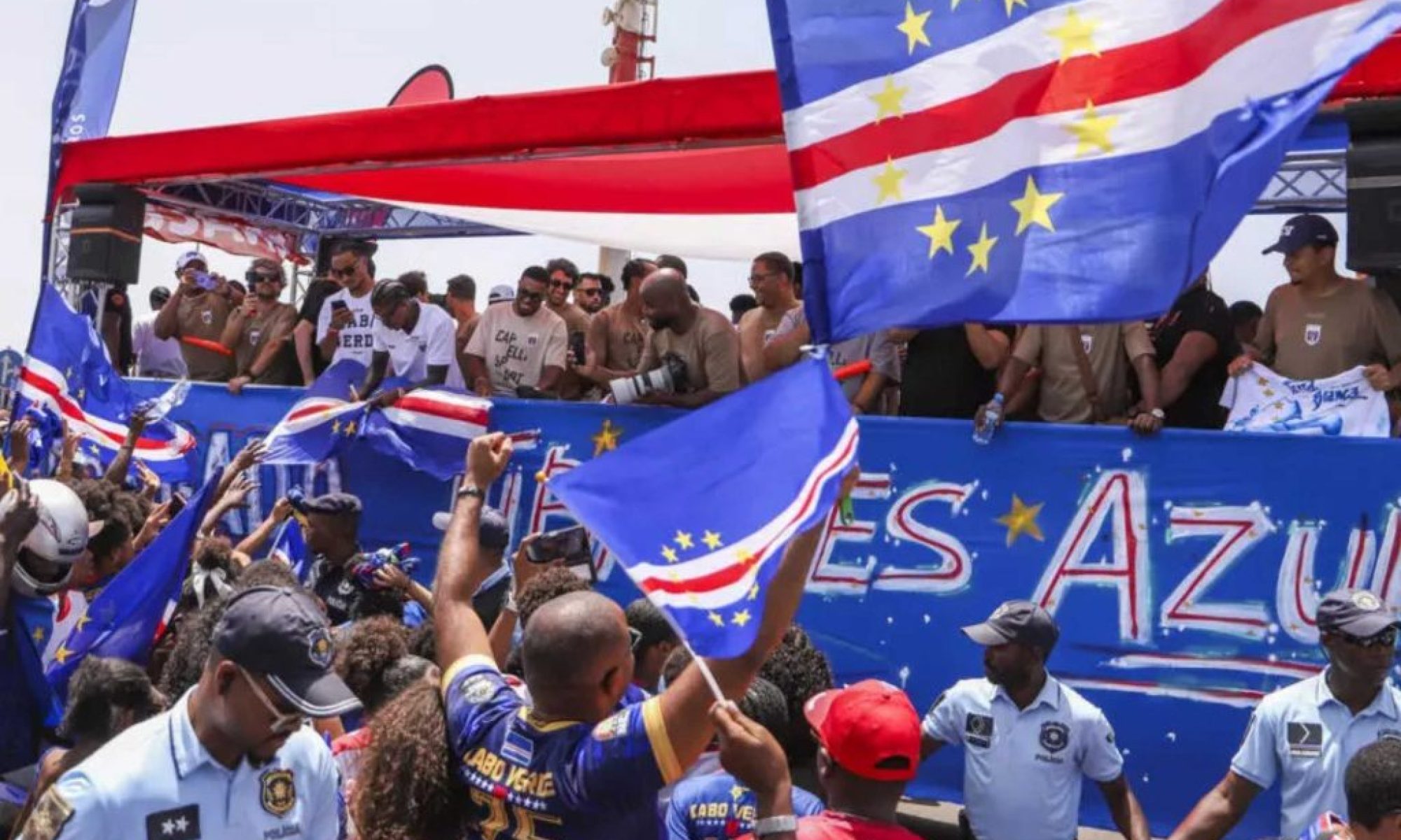 Cabo Verde football team to receive highest state honour