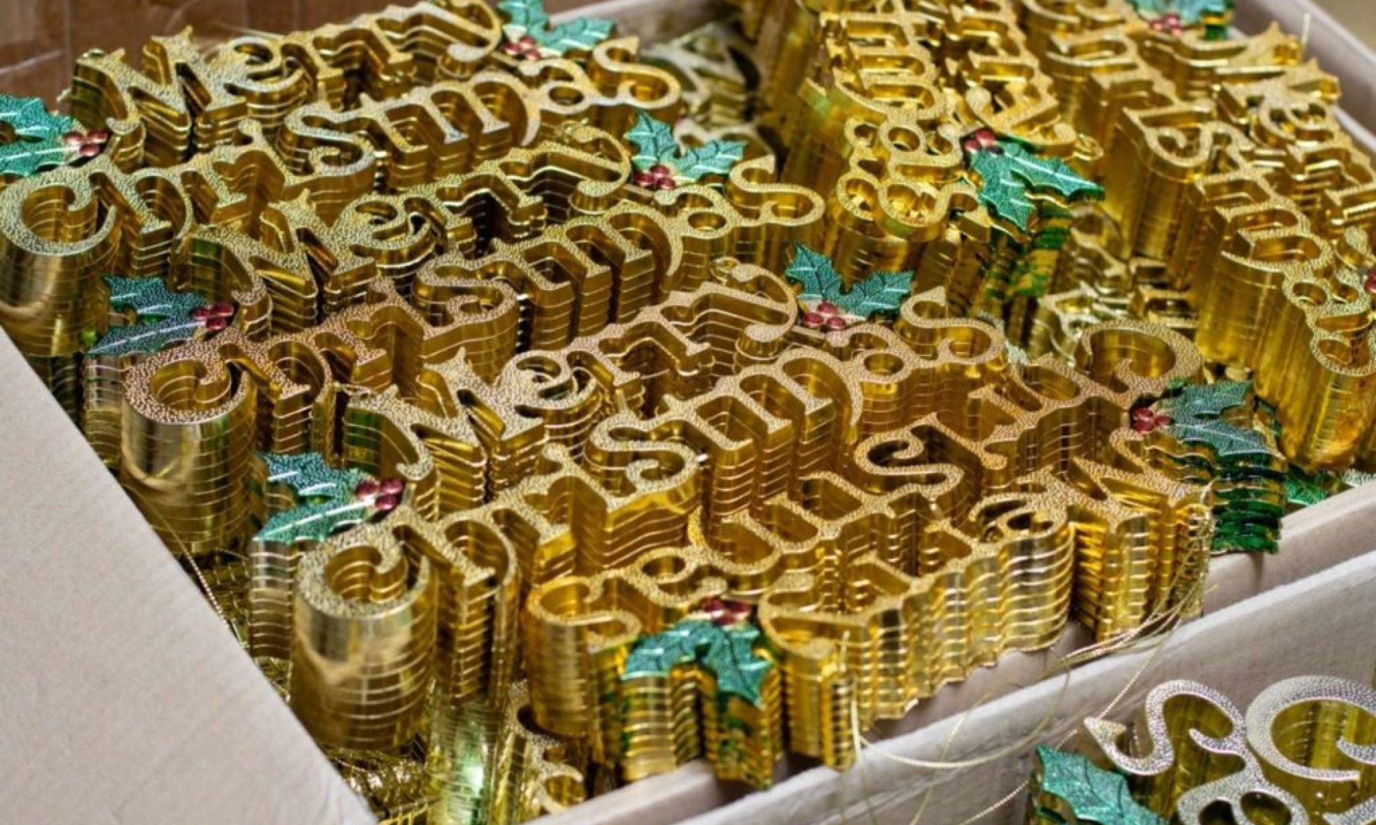 US retailers step up holiday orders from China amid tariff fears