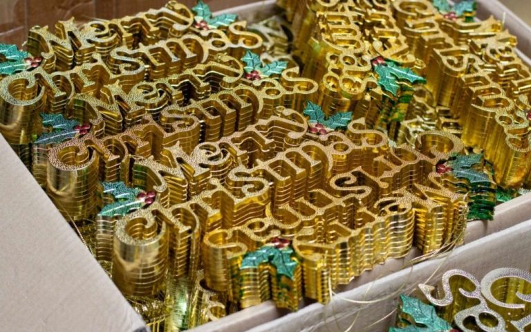 US retailers step up holiday orders from China amid tariff fears