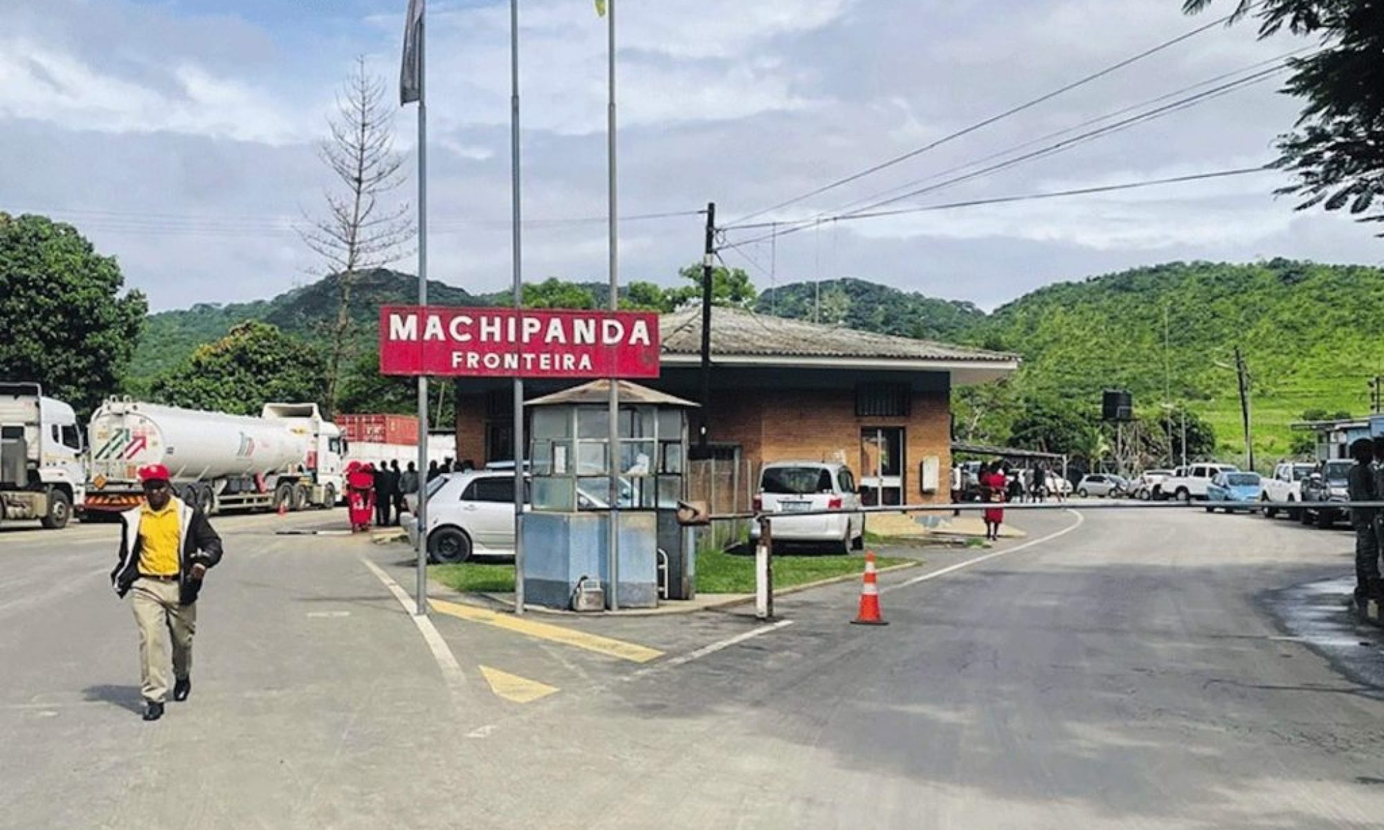 Chinese firms win contract for Mozambique border post