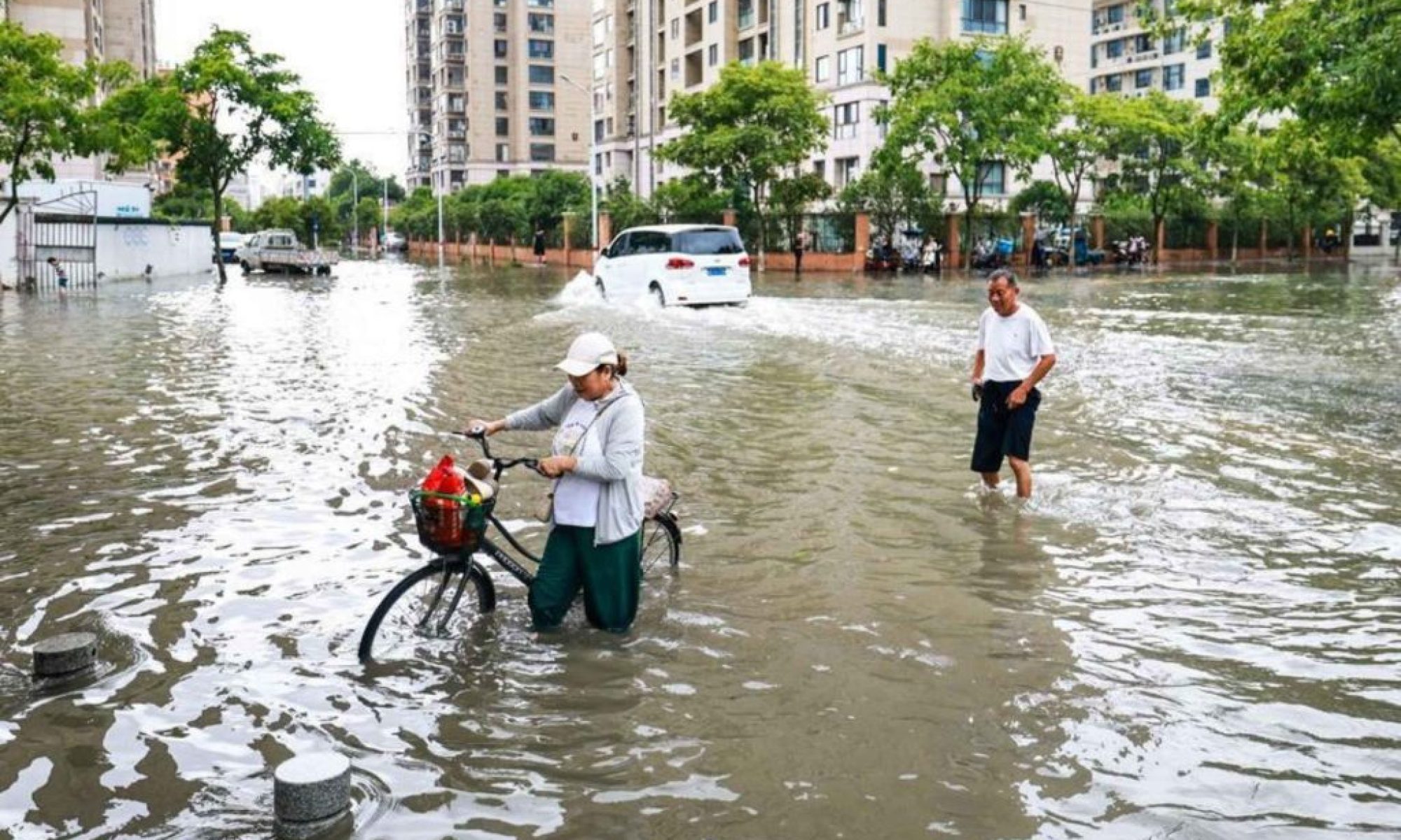 Typhoon Bavi disrupts transport and triggers mass evacuations in eastern China