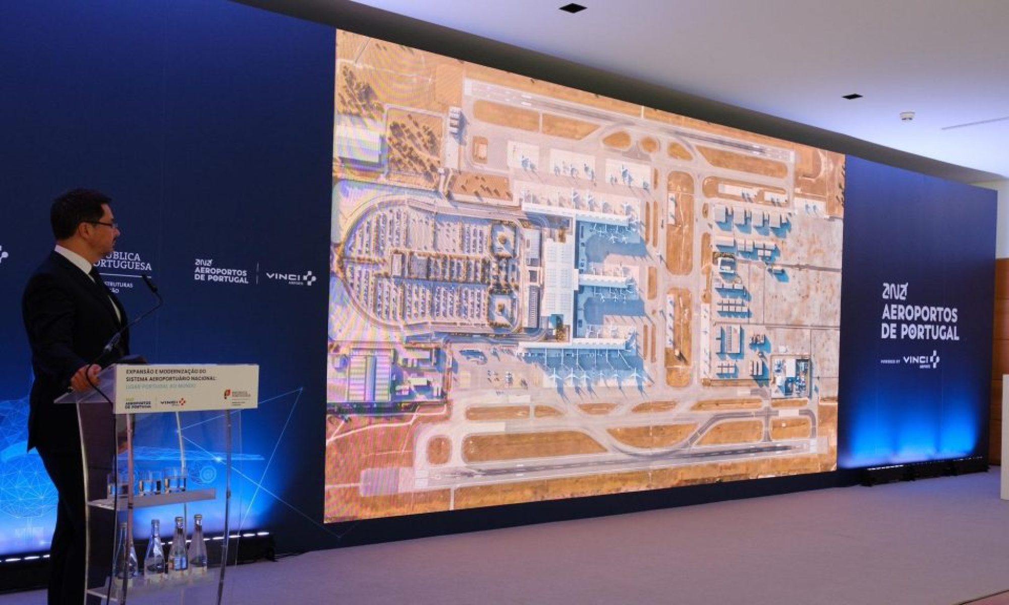 Portugal unveils plans for a new Lisbon airport