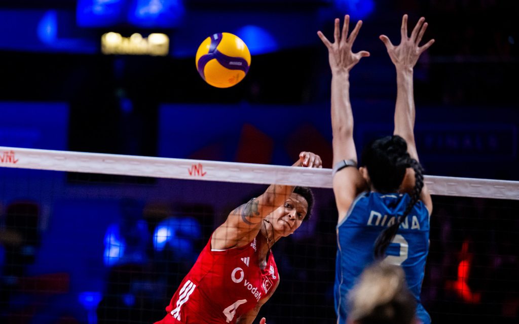 Melissa Vargas spikes during Türkiye's Nations League final win over Brazil in Macao - Türkiye win second VNL title, China finish fourth on home soil
