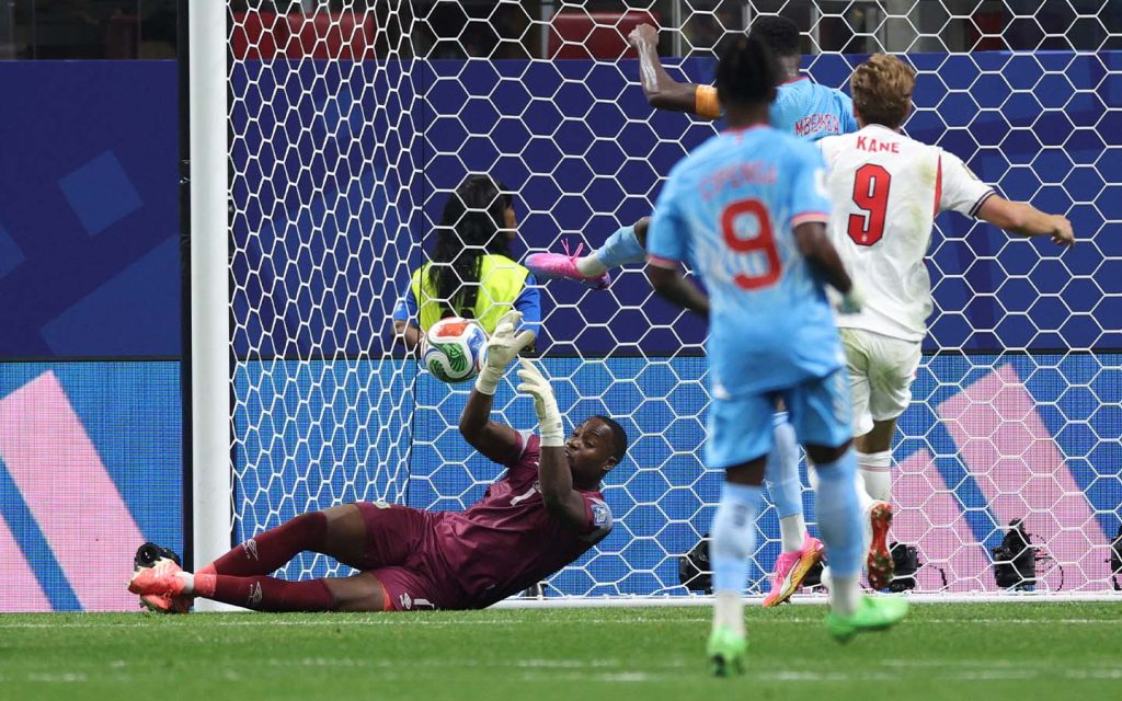 Harry Kane fires past DR Congo goalkeeper Lionel Mpasi to complete England's 2-1 comeback win at Atlanta Stadium on 1 July 2026