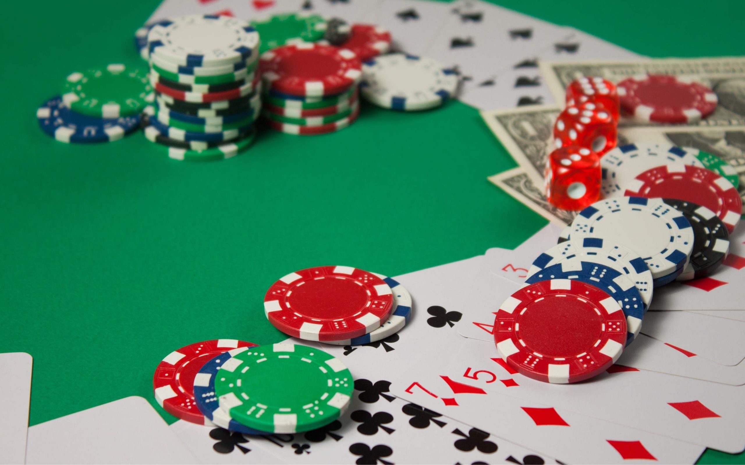 Macao’s gambling revenue dips in the second quarter, as football bets rise