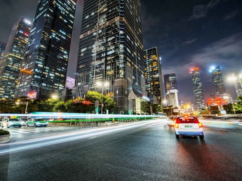 How do I get home from Shenzhen to Macao after midnight?