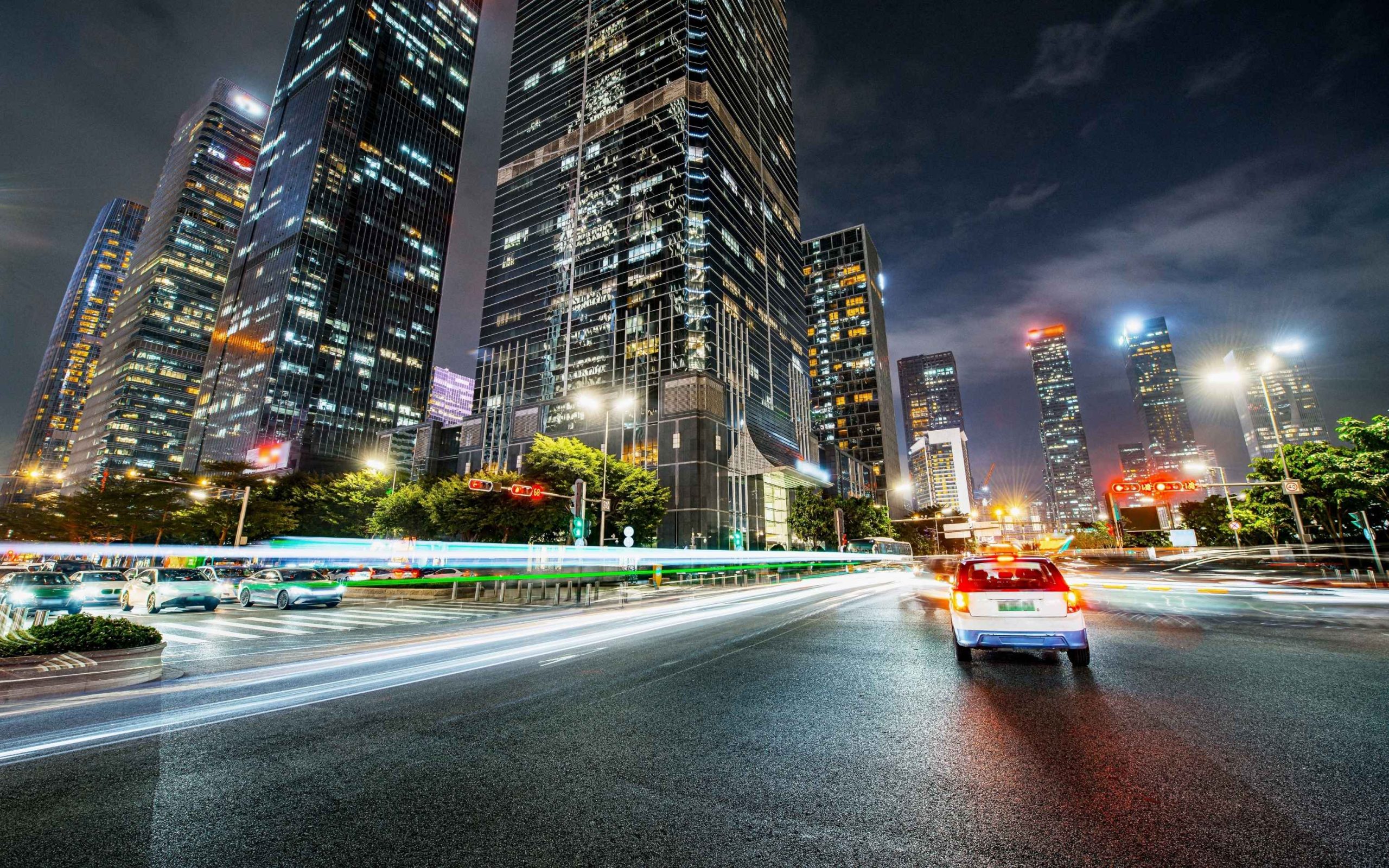 How do I get home from Shenzhen to Macao after midnight?
