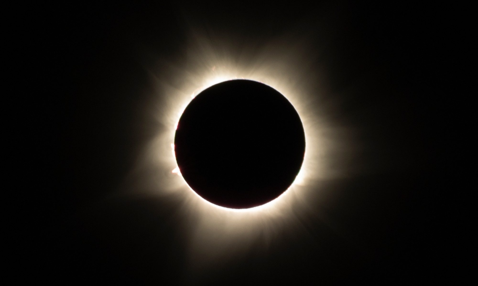 Portugal witnesses first total solar eclipse in 114 years