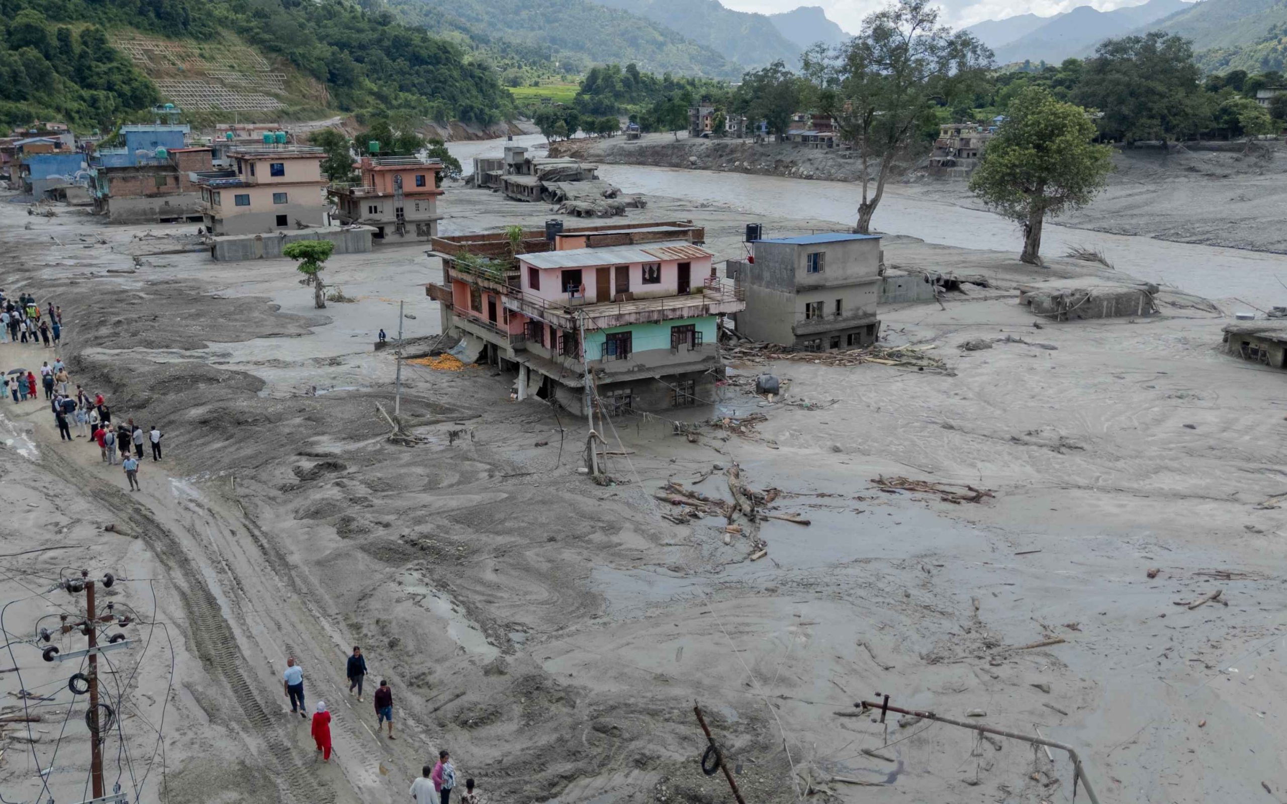 Tibet-Nepal flood disaster: death toll hits at least 478, with over 1,400 missing