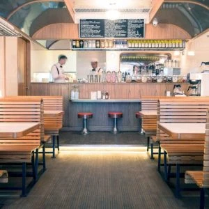 Hong Kong diners are choosing value over luxury, says top restaurateur