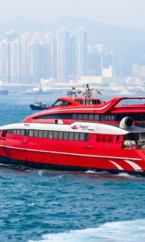 Fewer people are taking the Macao ferry: passenger numbers drop 8.2 percent in 2025