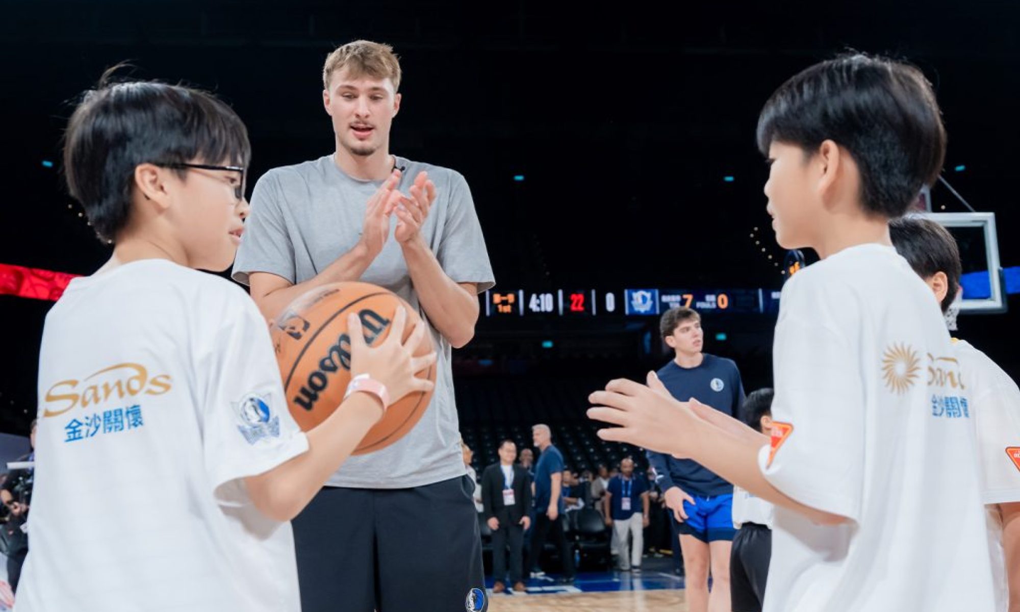 Mavericks and Rockets open the NBA China Games in Macao