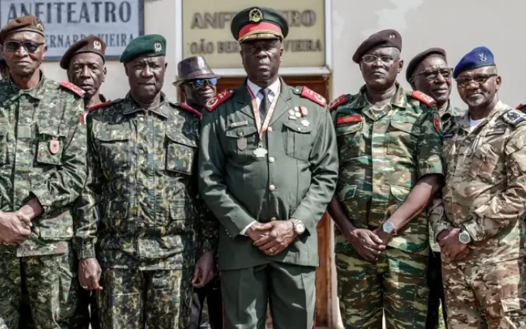 Guinea-Bissau military junta blocks return of exiled former president