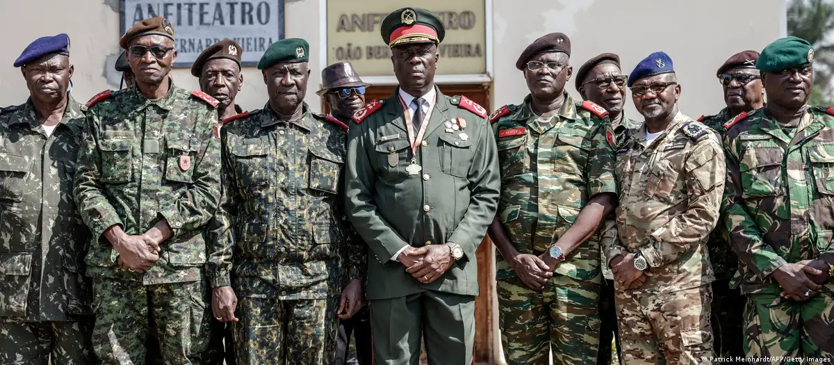 Guinea-Bissau military junta blocks return of exiled former president